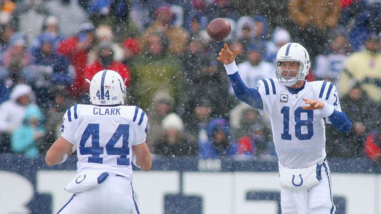 
                <strong>Platz 5: Peyton Manning und Dallas Clark</strong><br>
                &#x2022; 48 Touchdowns<br>&#x2022; Indianapolis Colts (2003 bis 2011)<br>
              