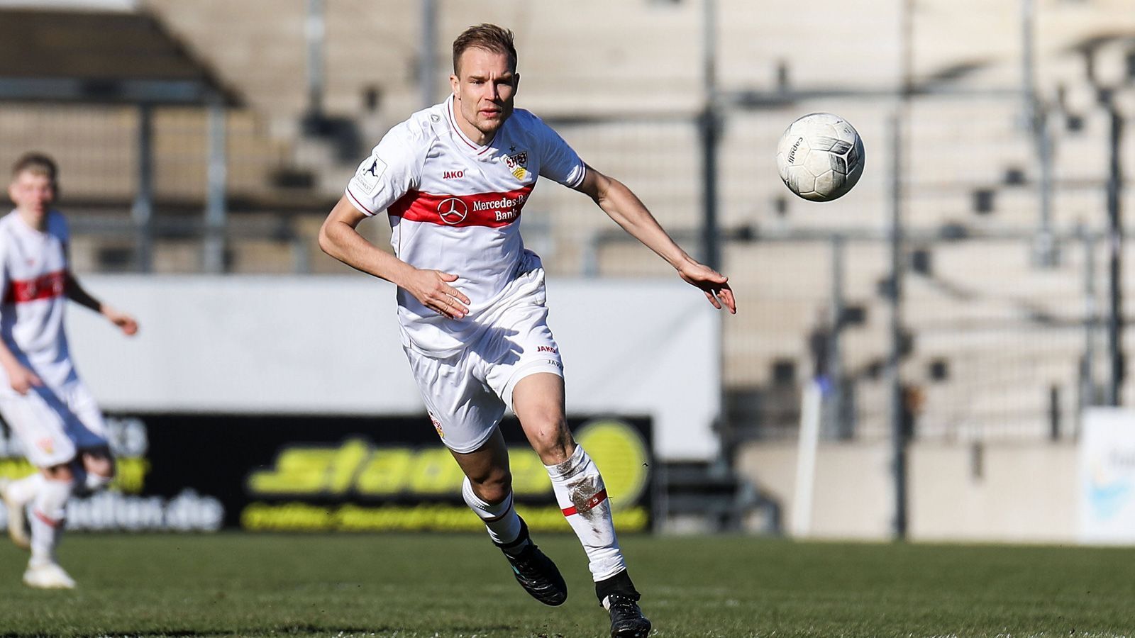 
                <strong>Holger Badstuber</strong><br>
                &#x2022; VfB Stuttgart: 2000 bis 2002 (Junioren), 2017 bis 2021 (VfB und VfB II) -<br>&#x2022; FC Bayern München: 2002 bis 2007 (Junioren), 2007 bis 2017 (2017 Leihe an Schalke 04)<br>
              