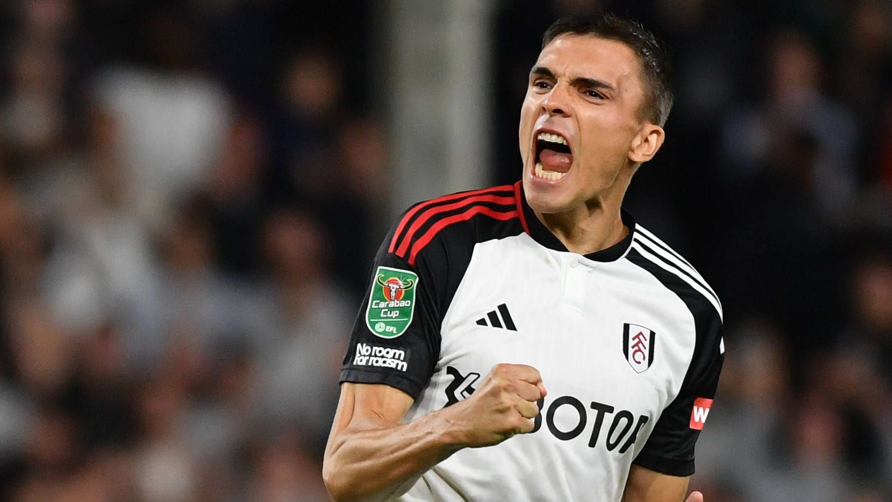 <strong>Joao Palhinha (FC Fulham)</strong><br>Bei Bayerns Sechser-Suche taucht ein ganz neuer Name auf: Joao Palhinha. Laut "Bild" sollen die Münchner schon ein Angebot für den 28-Jährigen vom FC Fulham abgegeben haben. Der Portugiese dürfte als klassischer Abräumer genau dem Anforderungsprofil entsprechen, welches sich Bayern-Coach Thomas Tuchel auf der Sechserposition wünscht. Palhinhas Vertrag bei Fulham läuft noch bis 2027 (mit Option auf eine weitere Saison).