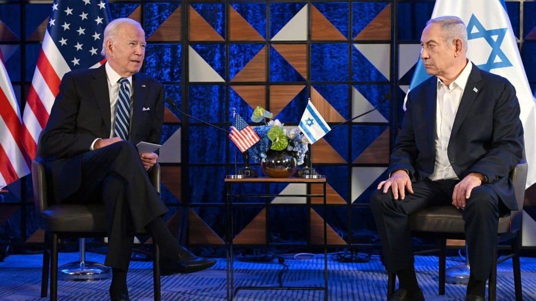 Joe Biden und Benjamin Netanjahu bei einem Treffen in Tel Aviv. 