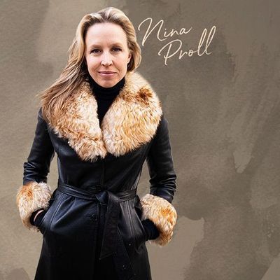 Profile image - Nina Proll