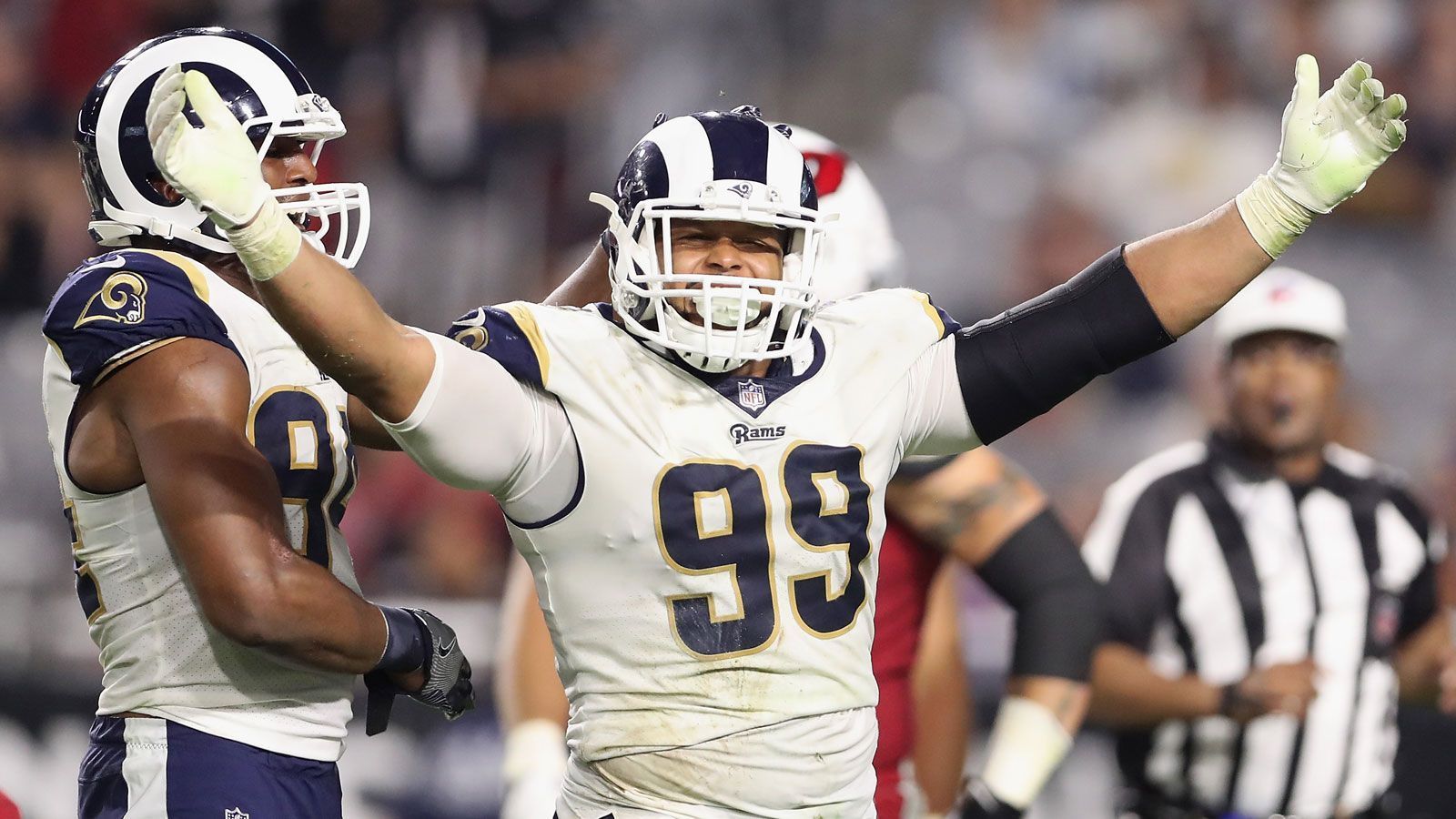 
                <strong>Defensive Player of the Year: Aaron Donald</strong><br>
                Position: Defensive TackleTeam: Los Angeles Rams
              