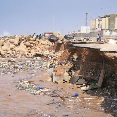 Verzweifelte Suche nach Überlebenden in Libyen