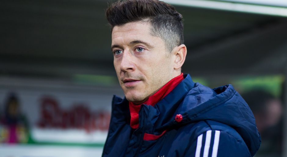 
                <strong>Robert Lewandowski</strong><br>
                Marktwert: 90 Millionen Euro
              