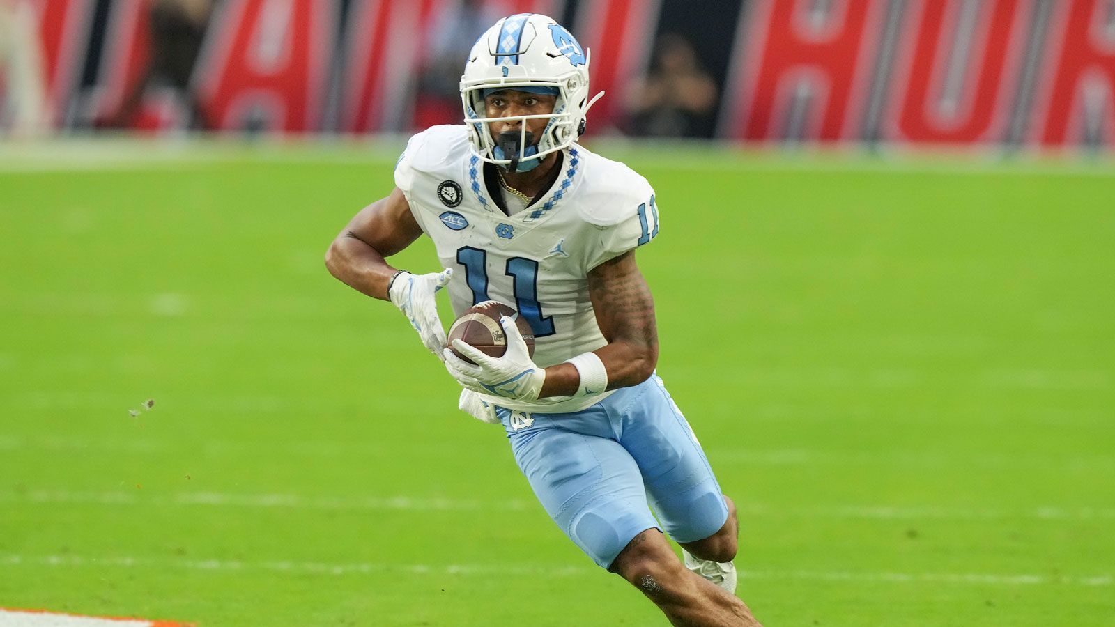 
                <strong>Geteilter 12. Platz: Josh Downs (Indianapolis Colts)</strong><br>
                &#x2022; Position: Wide Receiver<br>&#x2022; Gepickt an: 79. Stelle<br>&#x2022; Quote: +2.800 (bei einem Einsatz von 100 US-Dollar erhält man 2.900 US-Dollar)<br>
              
