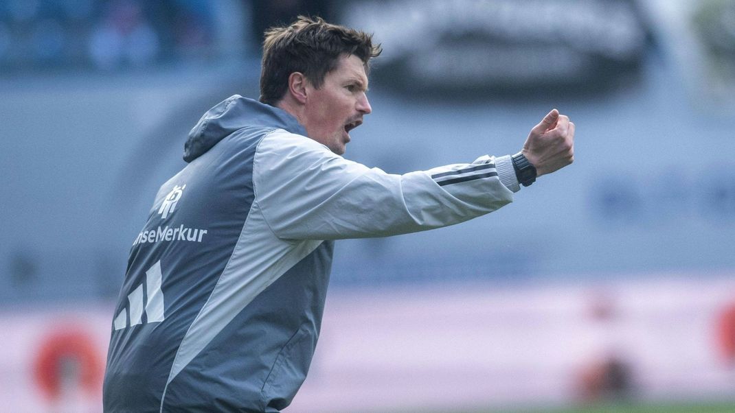 Hsv News Fitnessprobleme Bei Poulsen Omari So Verändert Der Polzin Plan Das Spiel - hmjob0s