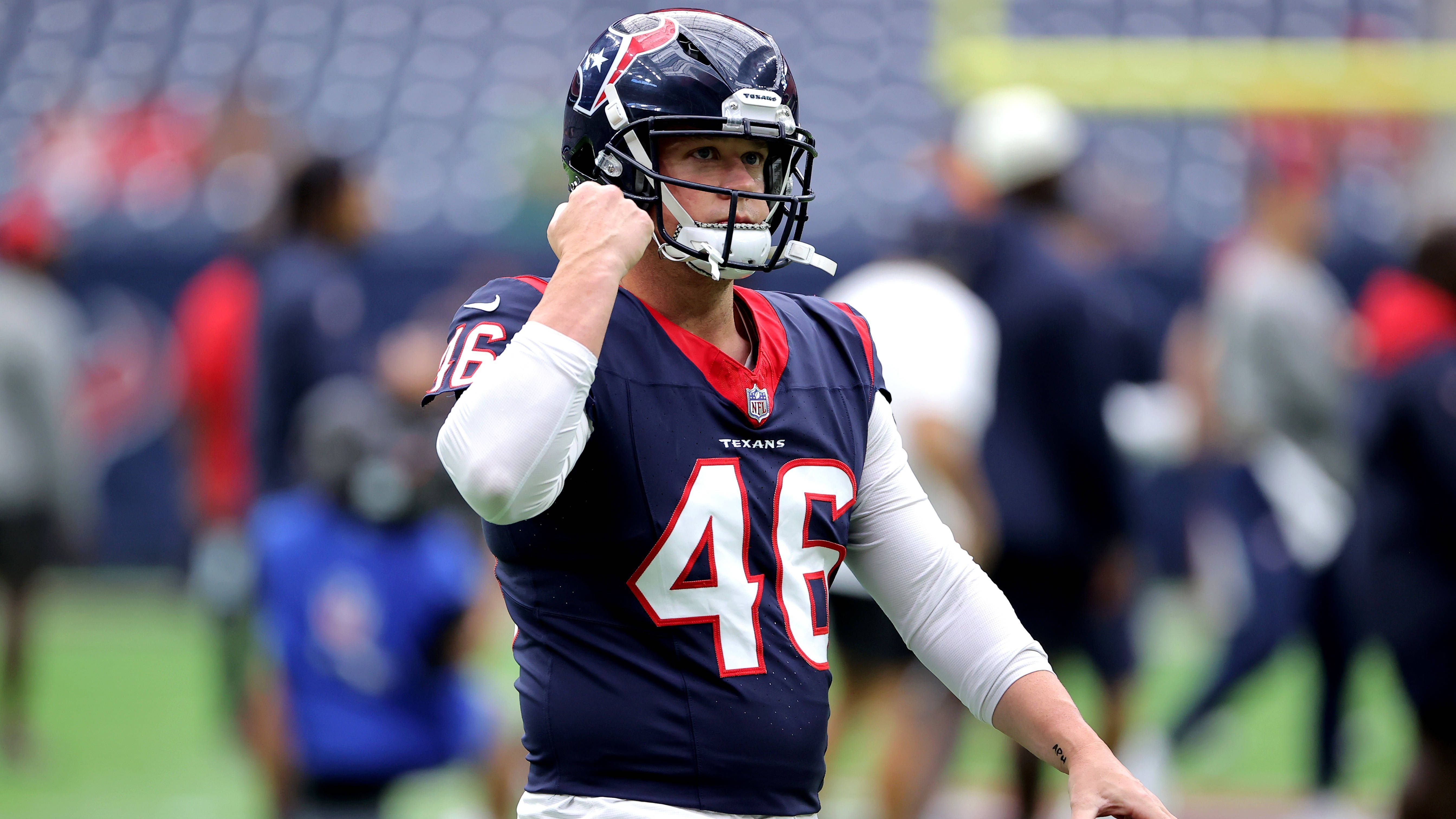 <strong>Jon Weeks (Houston Texans)</strong><br>Position: Long Snapper