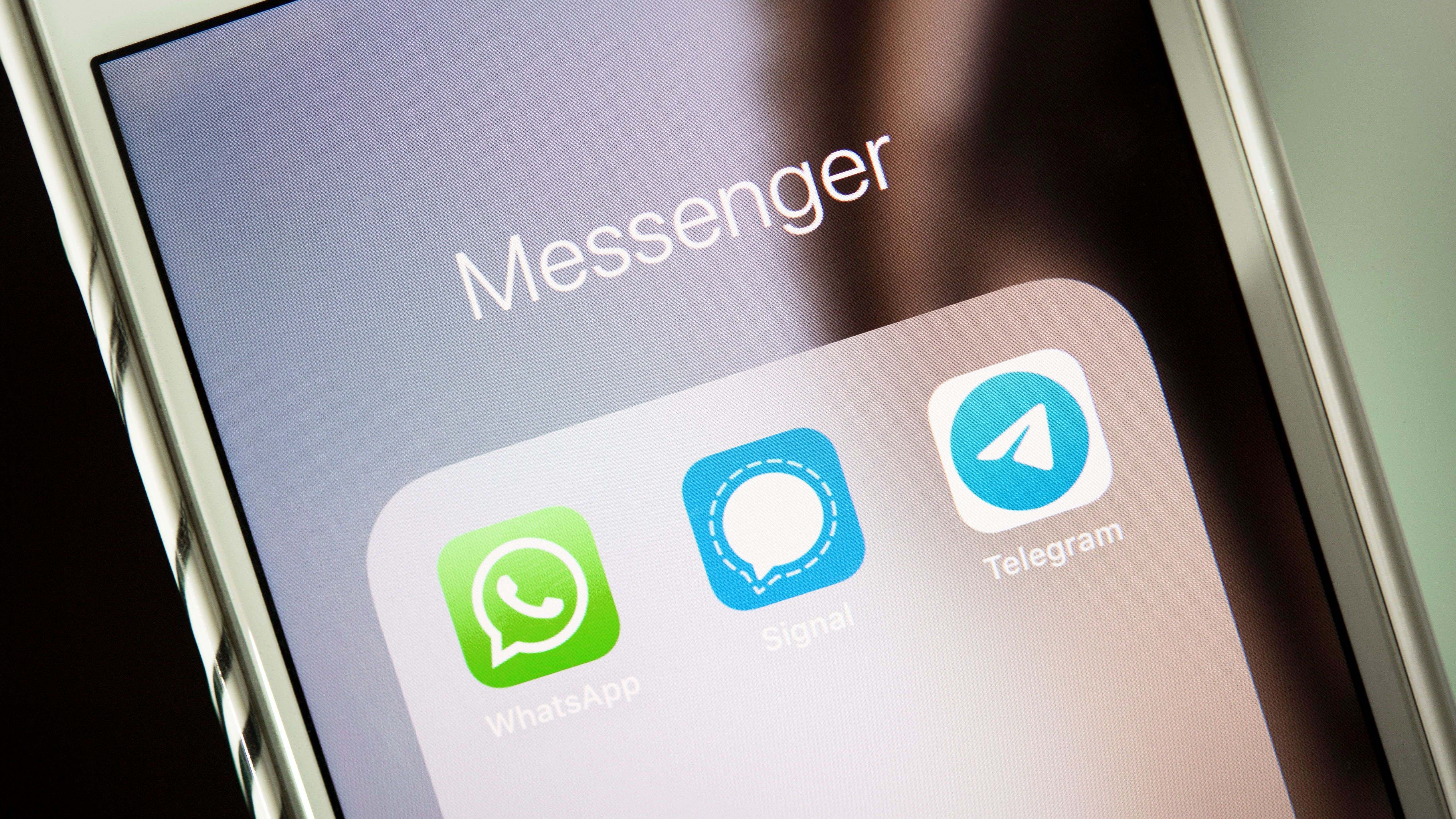 Der Messengerdienst Telegram hat Behörden die Daten von Kriminellen verraten.