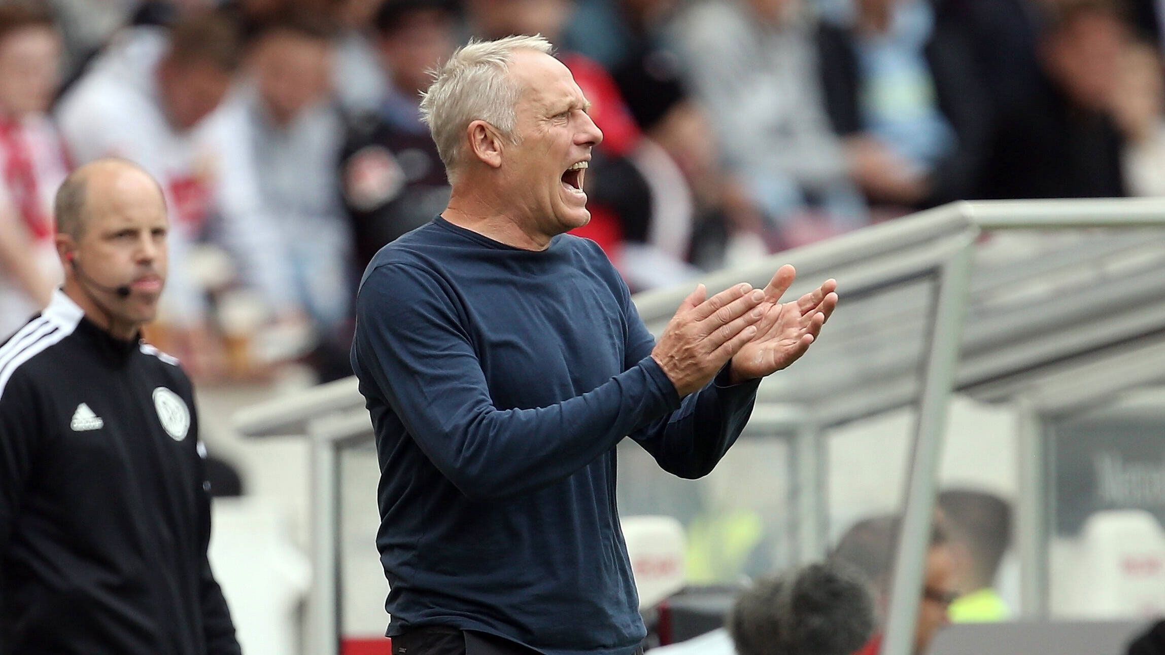 
                <strong>Christian Streich (SC Freiburg)</strong><br>
                ''Es gab einen Kontakt. Ich dachte immer, es müsse ein Foul geben." (Kommentar nach einem seiner Meinung nach unberechtigten Elfmeter)
              