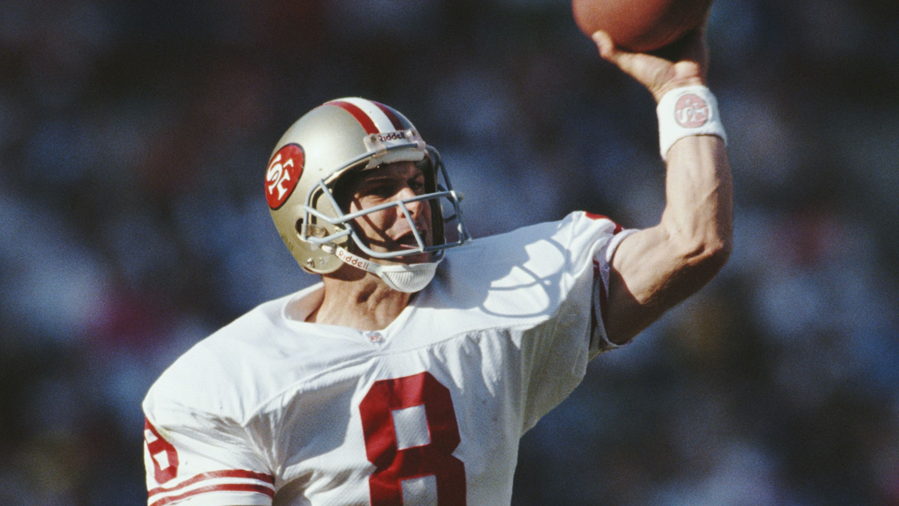 <strong>1992: Steve Young</strong><br>Team: San Franciso 49ers<br>Position: Quarterback