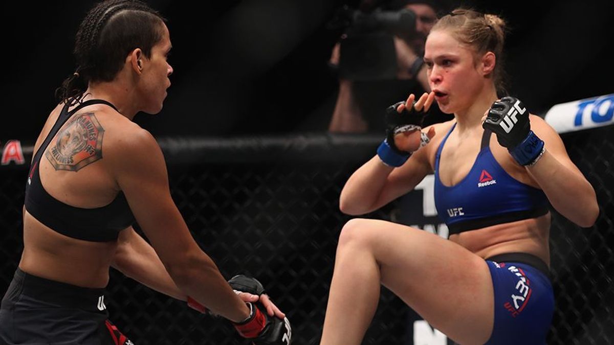 Amanda Nunes vs Ronda Rousey