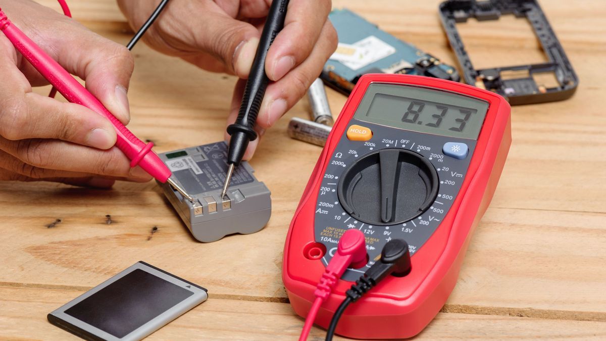 Multimeter richtig benutzen: So überprüfen Sie Stromkreise risikofrei