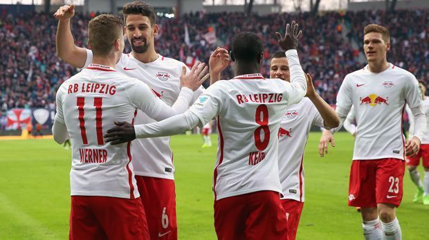 
                <strong>Platz 14 - RB Leipzig</strong><br>
                Platz 14 - RB LeipzigTore gesamt: Unterschiedliche Torschützen: Bester Torschütze: Timo Werner (17 Treffer)
              