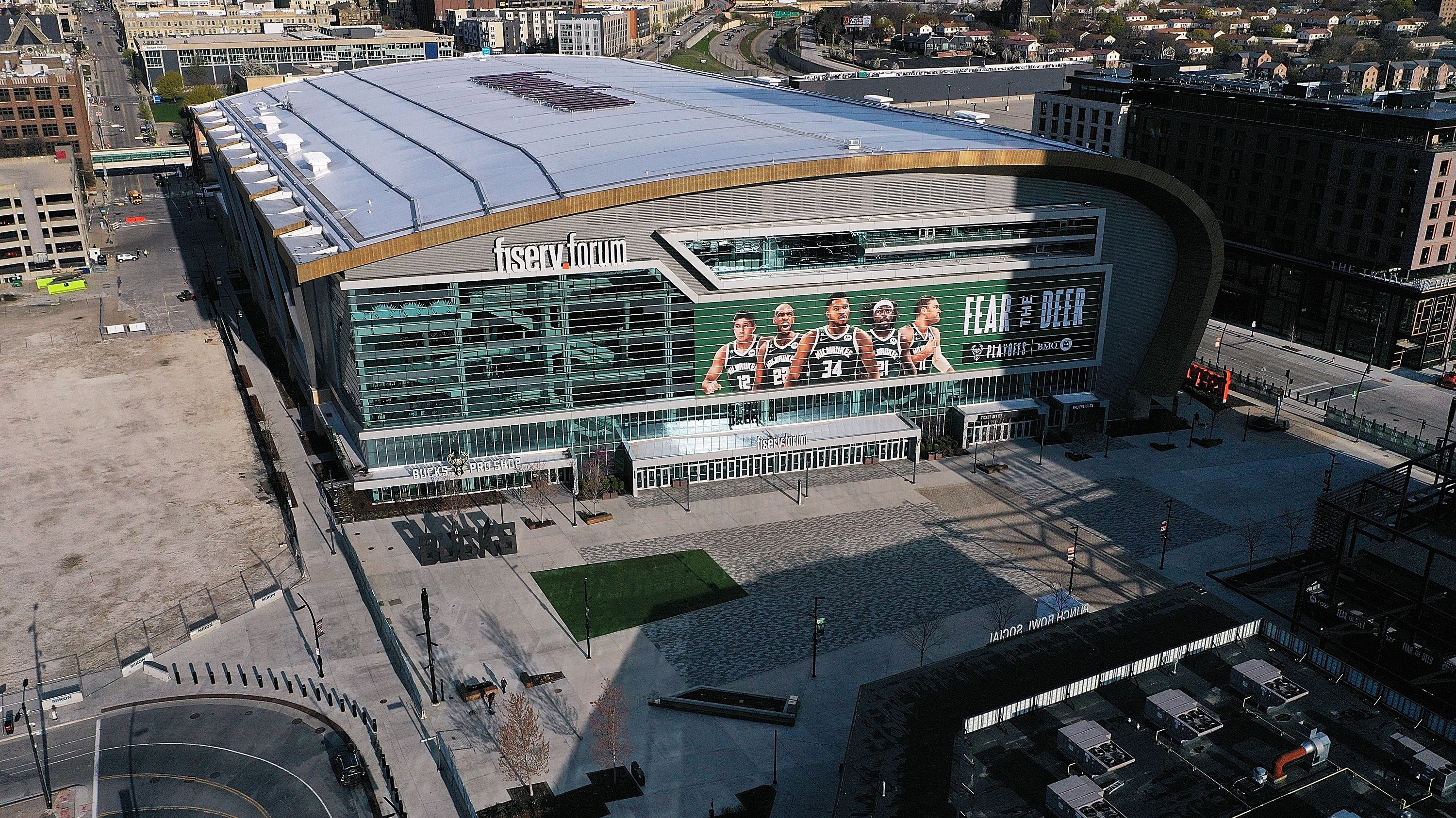 <strong>Fiserv Forum<br></strong>Team: Milwaukee Bucks<br>Plätze: 17.385<br>Eröffnung: 2018<br>Kosten: 1,2 Mrd. $