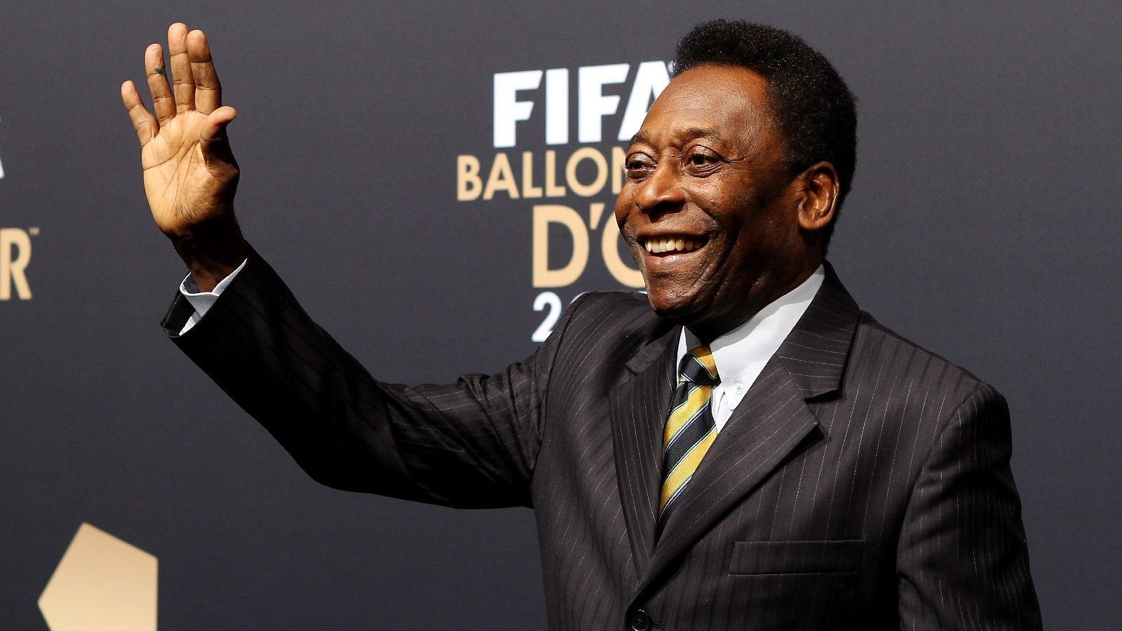 
                <strong>Die besten Sprüche von und über Pele</strong><br>
                Pele in seiner Autobiografie: "Ein Elfmeter ist eine feige Art, ein Tor zu erzielen."
              