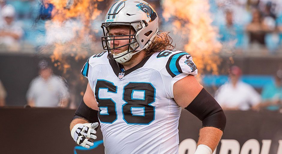 
                <strong>Carolina Panthers: Andrew Norwell (Guard)</strong><br>
                Jahresgehalt 2017 (laut Spotrac): 2,75 Millionen US-Dollar, vier Jahre in der NFLSollten die Panthers den Guard halten, dürfte sich besonders Quarterback Cam Newton freuen. Und für den unverzichtbaren Beschützer des Signal-Caller stünde ein gewaltiger Gehaltssprung ins Haus. Hatte er vor einem Jahr für weniger als drei Millionen US-Dollar unterschrieben, wären mit dem Franchise Tag nun mehr als 14 Millionen US-Dollar fällig. Um seine Zukunft muss sich Norwell so oder so keine Gedanken machen: Auch den New York Giants, den Indianapolis Colts und den San Francisco 49ers wird Interesse nachgesagt.
              