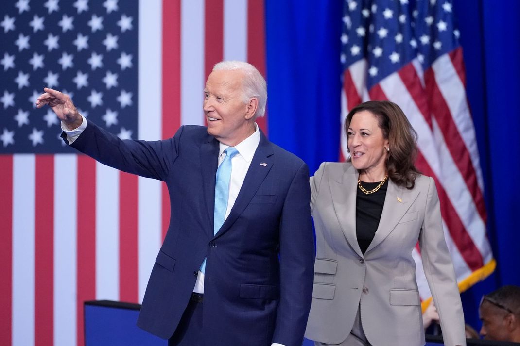 Zum ersten Mal seit seinem Rückzug aus dem Präsidentschaftsrennen haben Joe Biden und Kamala Harris gemeinsam Wahlkampf gemacht.