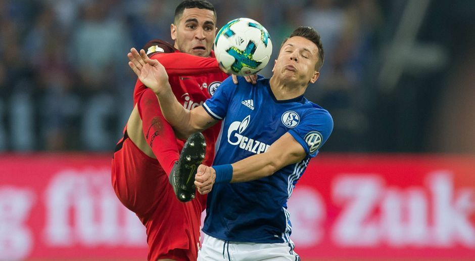 
                <strong>Yevhen Konoplyanka (FC Schalke 04)</strong><br>
                Er kommt in der 52. Minute für Marko Pjaca in die Partie und agiert ein wenig auffälliger als sein Vorgänger. Nach Vorarbeit von Goretzka vergibt er in der 68. Minute eine Top-Chance. ran-Note: 4
              