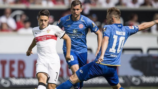 
                <strong>DFB-Pokal: ran.de tippt das Achtelfinale </strong><br>
                FSV Mainz 05 vs. VfB Stuttgart (Dienstag ab 18.30 Uhr im LIVETICKER auf ran.de): In der Liga ein Krisen- und Kellerduell. Der 15. erwartet den 14. – mit der großen Chance auf den Einzug in das Viertelfinale. Und dann sind es nur noch zwei Siege bis Berlin. Doch Mainz wartet seit Mitte November auf einen Sieg, der VfB ebenfalls. Die Mainzer nehmen das Momentum des späten Ausgleichs in Bremen (2:2) mit – und schaffen in einem echten Pokalfight den Einzug in die nächste Runde. ran.de-Tipp: 3:2 n.V.
              