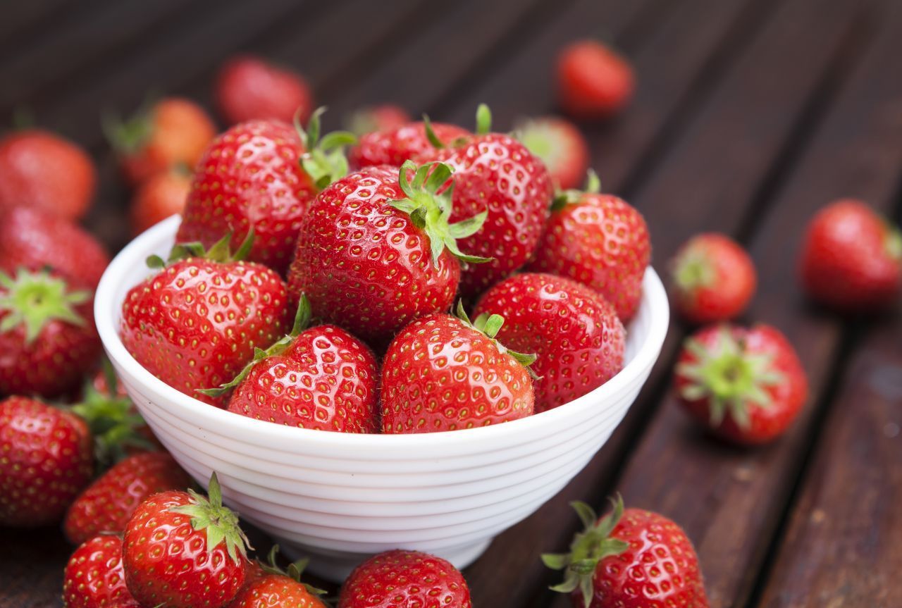 Erdbeeren enthalt zwar kaum selber Histamin, fördern aber die Histamin-Ausschüttung in deinem Körper.