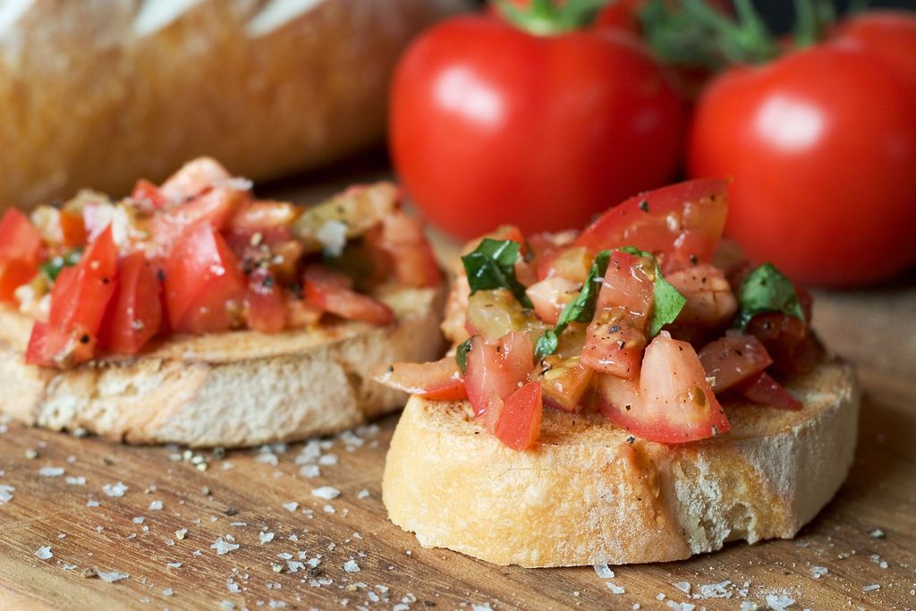 Klassische Bruschetta - Bruschetta mit Tomaten selber machen