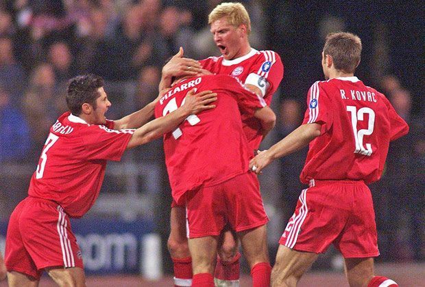 
                <strong>2002 - Viertelfinale</strong><br>
                Nach einem frühen Rückstand im Münchener Olympiastadion zeigen sich die Bayern bis zum Ende kämpferisch und drehen die Partie in den letzten zehn Minuten zum 2:1-Sieg.
              