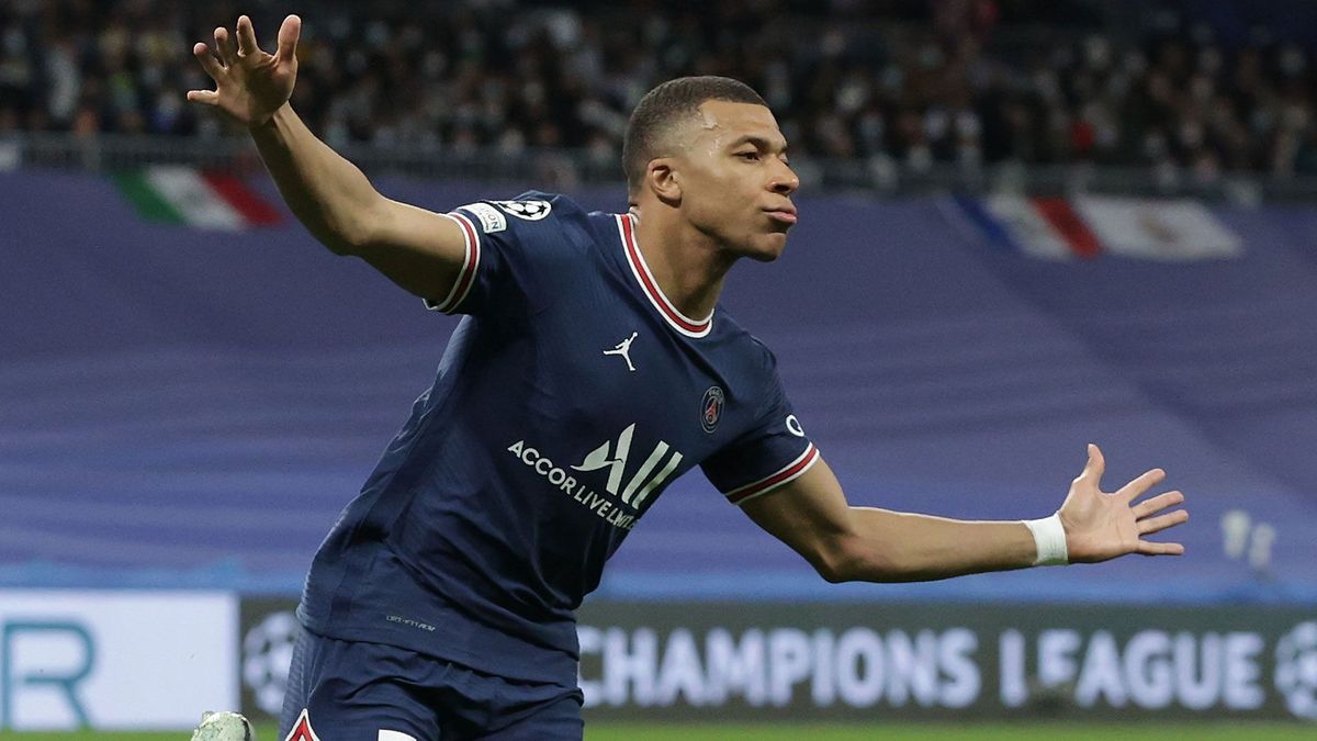 Mbappe stößt Messi und Ronaldo offenbar vom FIFA-Thron!