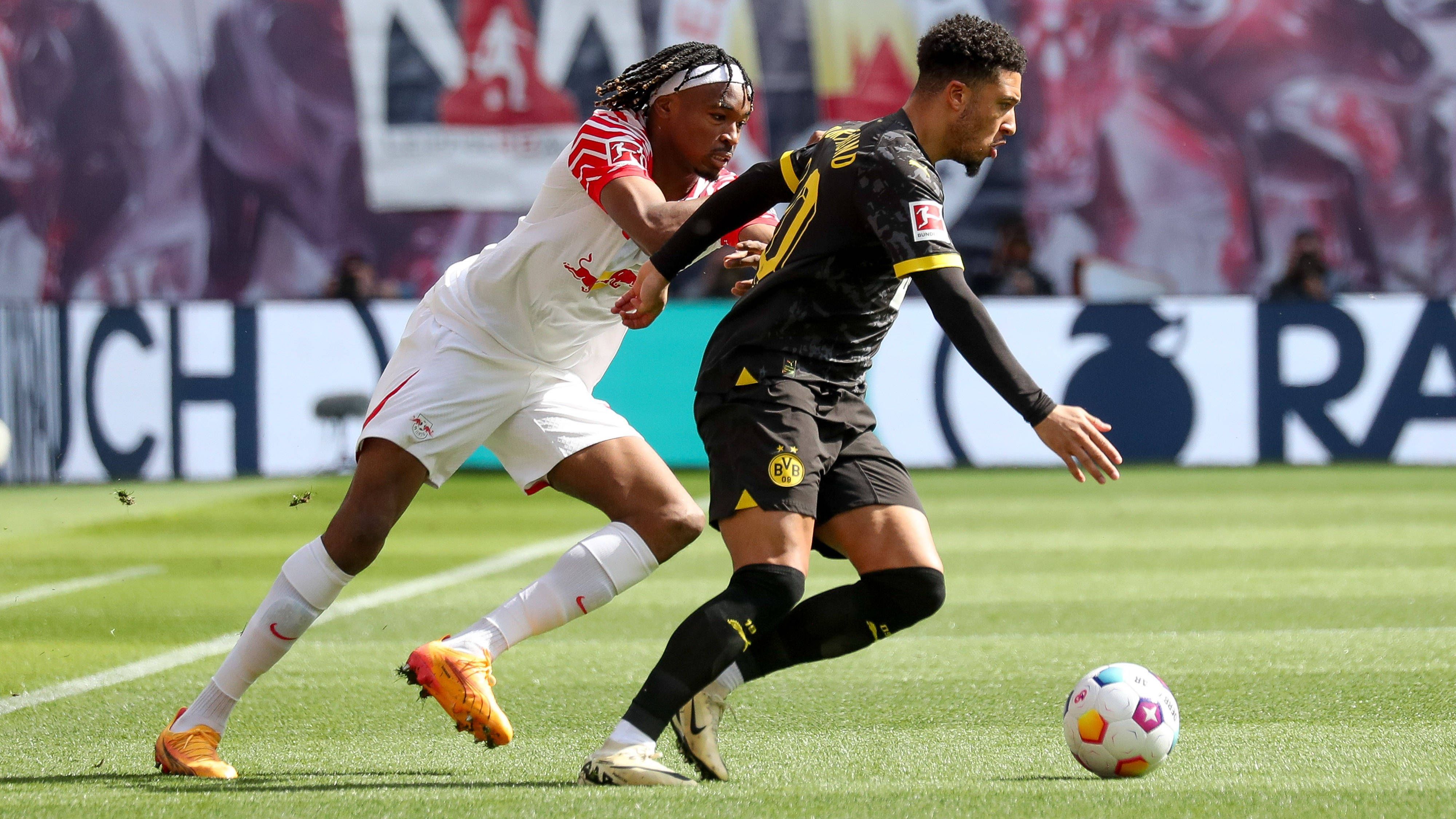 <strong>Felix Nmecha</strong><br>Rückt im defensiven Mittelfeld in die Startelf. Kann dem BVB-Spiel erneut den Stempel nicht aufdrücken. Leitet zwar das 1:0 durch Sancho ein, ist in Zweikämpfen aber oft nur zweiter Sieger. <strong>ran-Note: 4</strong>