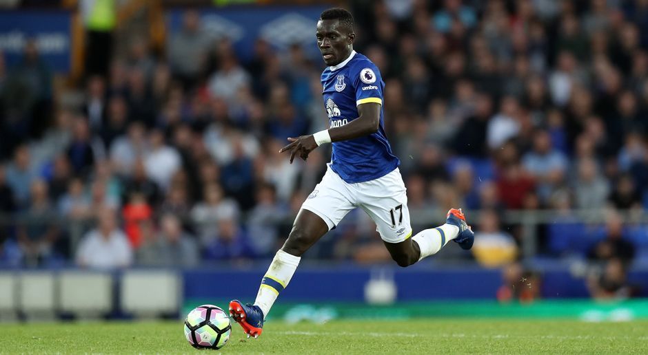 
                <strong>Platz 6: Idrissa Gueye (FC Everton) - 605 Pässe</strong><br>
                Platz 6: Idrissa Gueye (FC Everton, Zentrales Mittelfeld) - 605 erfolgreich gespielte Pässe.
              