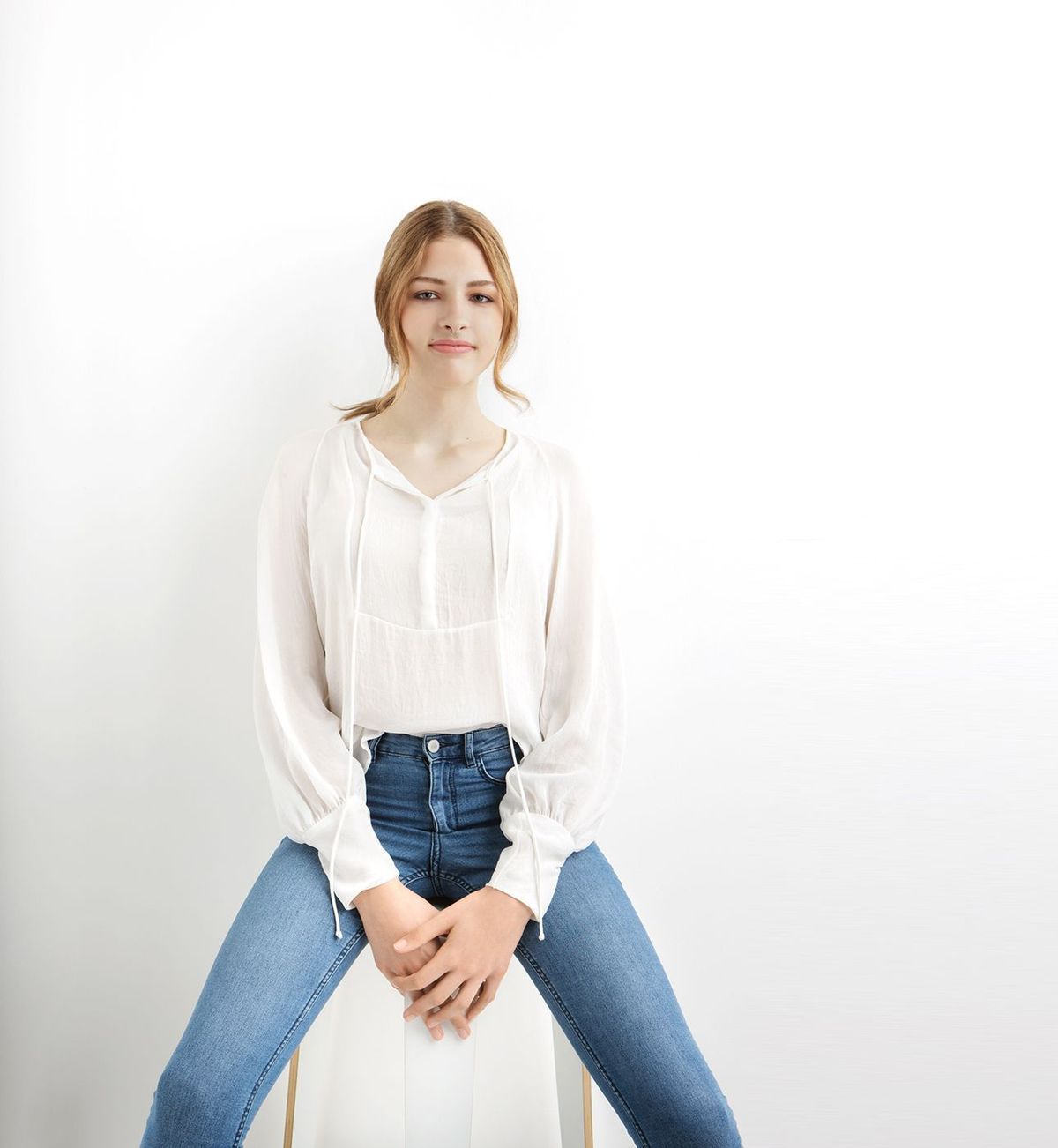 melina_about_2_TEASER
