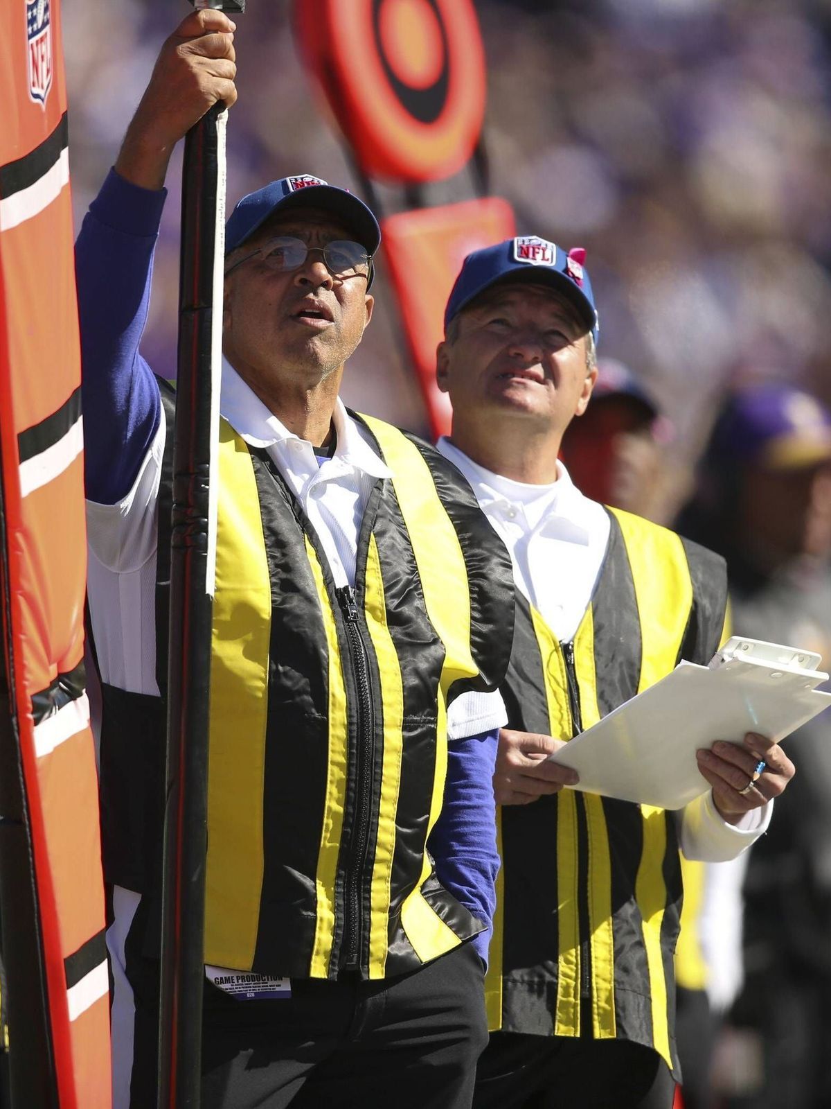 Oct. 18, 2015 - Minneapolis, MN, U.S. - Members of the chain gang -- left to right, Jim Hawthorne, Greg McMoore and Dennis Anderson -- on the Vikings sideline in the first quarter Sunday afternoon....