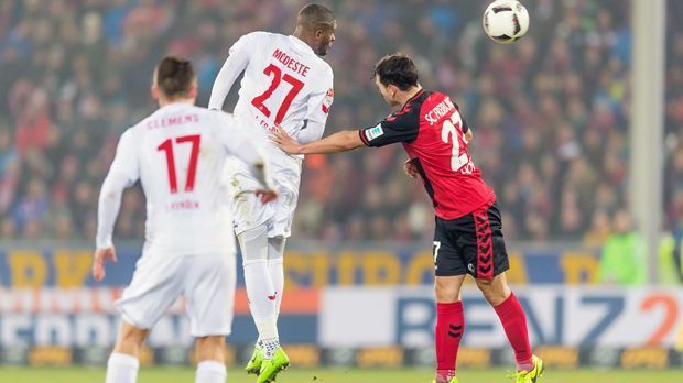 
                <strong>Platz 10 - 1. FC Köln</strong><br>
                Platz 10 - 1. FC KölnKopfball-Tore: Saisontore gesamt: Anteil Kopfballtore an Saisontoren: 16,3 ProzentWeitere Teams mit sieben Kopfballtoren in der Saison 2016/17: Hamburger SV und FC Ingolstadt
              