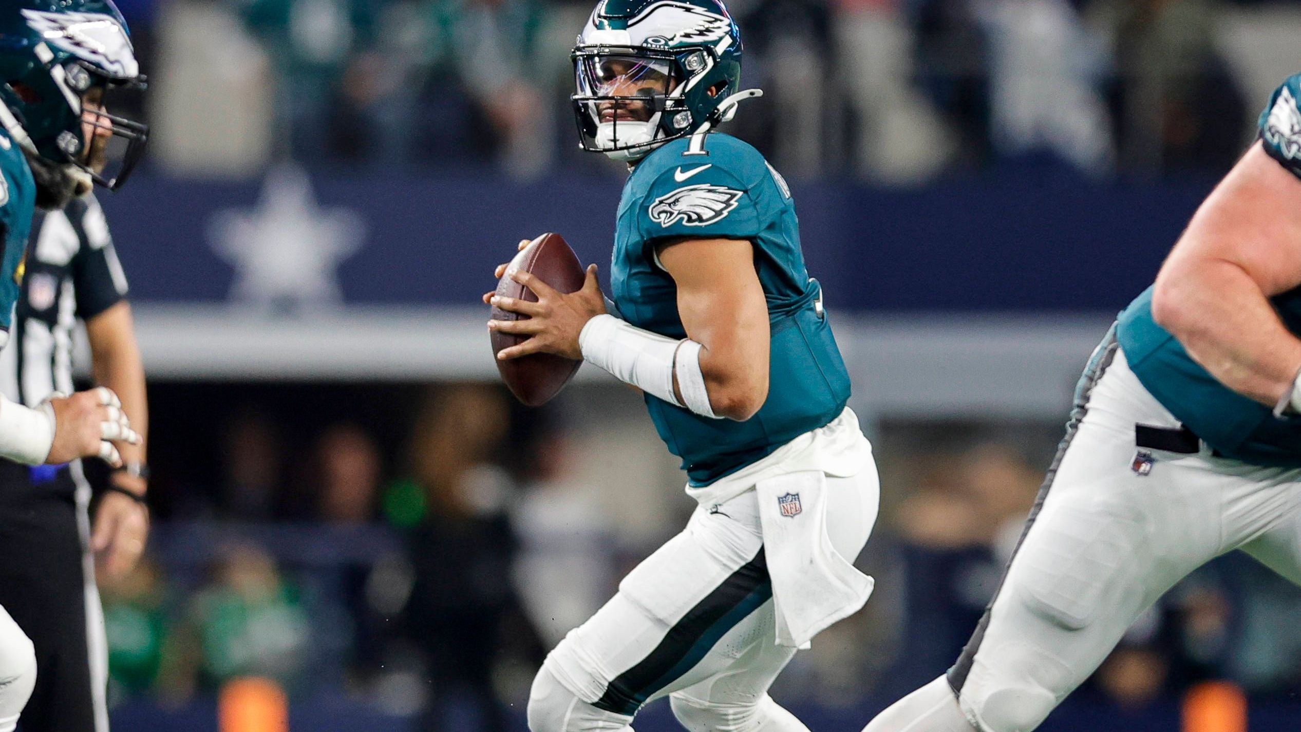 <strong>Philadelphia Eagles</strong><br>ab 1. Spieltag: Jalen Hurts - zweimal ersetzt durch Marcus Mariota&nbsp;