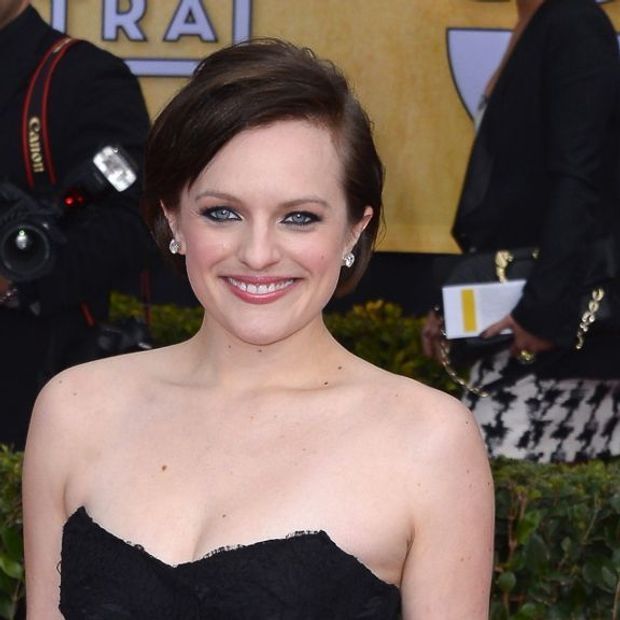 Elisabeth Moss Image