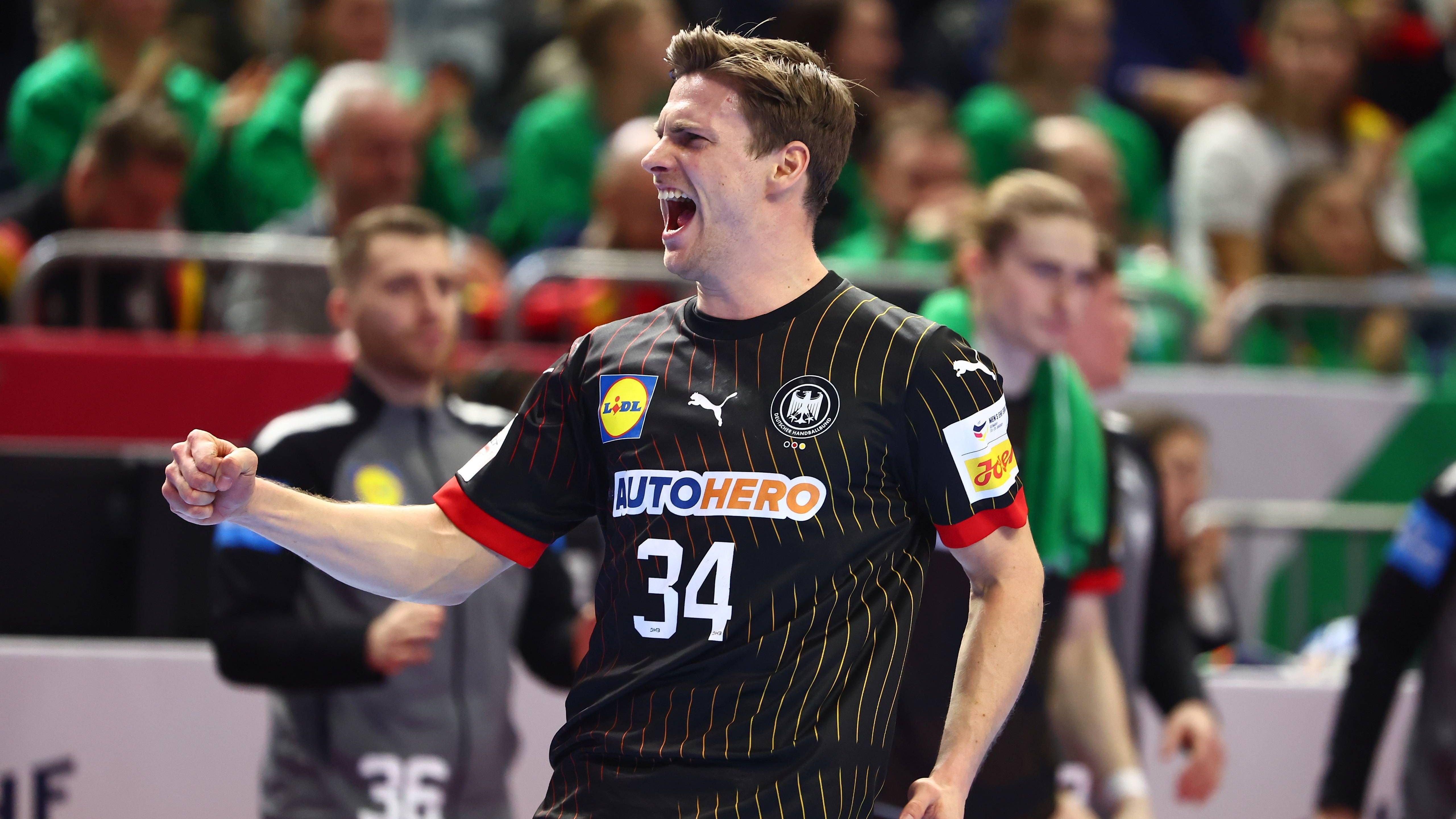 <strong>DHB-Auswahl gegen den Dominator der Handball-Welt<br></strong>Deutschland trifft bei der Heim-EM im Halbfinale auf Top-Favorit Dänemark (am Freitag ab 20:30 Uhr <a href="https://www.ran.de/sports/ticker/ma9396712/liveticker">im Liveticker auf ran.de</a> und <a href="https://www.joyn.de/sport?utm_medium=referral&amp;utm_source=www.ran.de&amp;utm_campaign=joynlinkout&amp;utm_content=textlink_general_joyn">im Livestream auf Joyn</a>). Eine Herkulesaufgabe, schließlich ist "Danish Dynamite" seit Jahren der Dominator des Welthandballs.