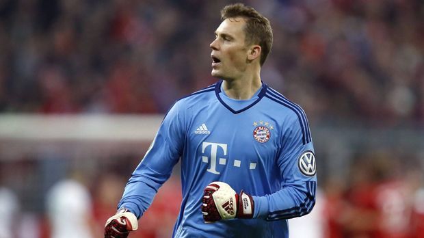 
                <strong>Manuel Neuer</strong><br>
                Manuel Neuer: Nahezu beschäftigungslos, die meisten Schüsse gehen am Tor vorbei. Mit einem Bock in der 40 Minute, wo er denn Ball direkt zu Sambou Yatabre spielt. Ist dann aber schnell genug wieder im Kasten, um den Lupfer rauszufischen. ran-Note: 3
              