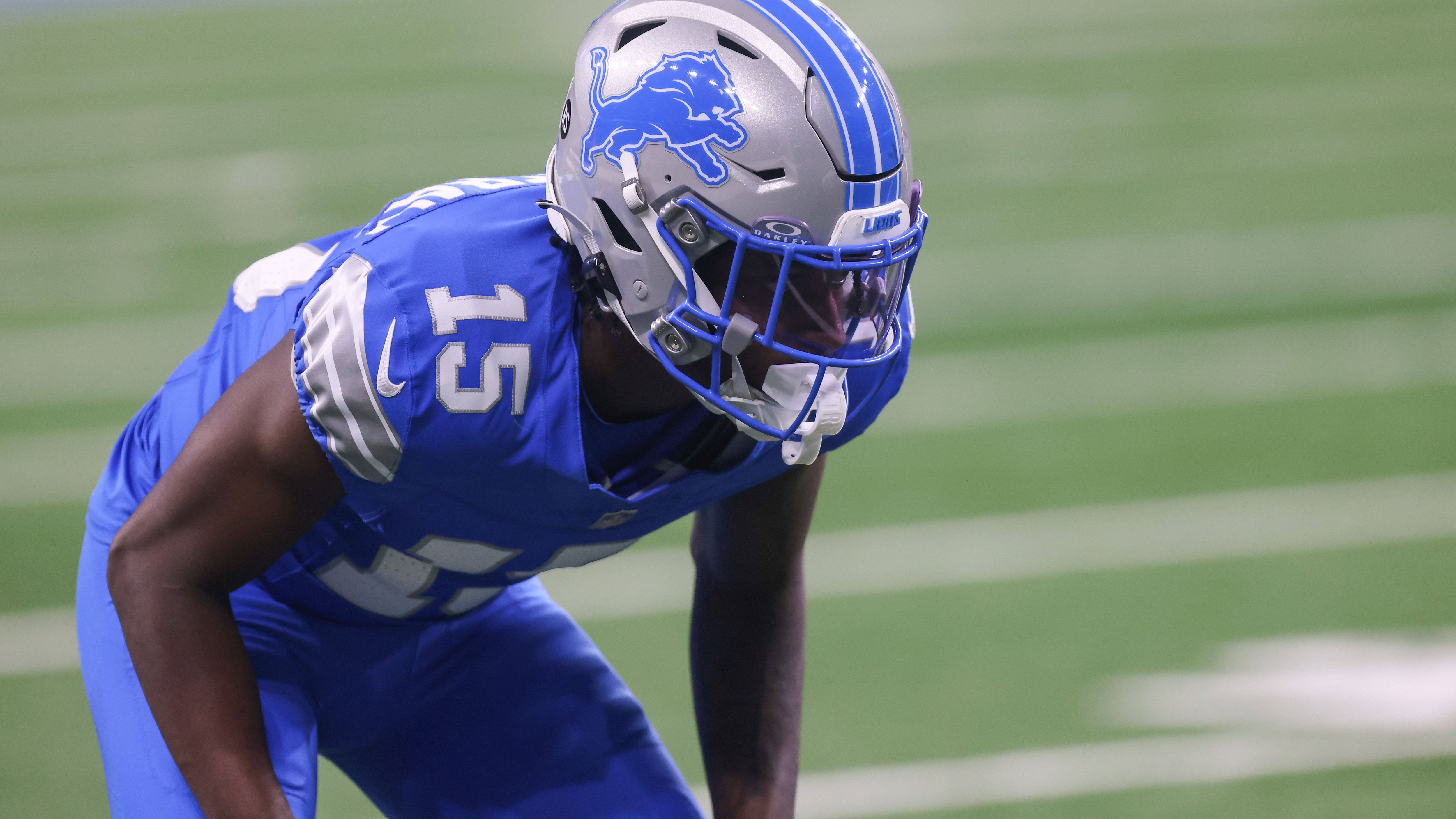 <strong>Ennis Rakestraw Jr. (Detroit Lions)</strong> <br>Der Cornerback wird die komplette kommende Saison verpassen. Die Lions setzten den Zweitrunden-Pick des Drafts 2024 auf die IR-Liste. Der 23-Jährige war kürzlich an der Schulter operiert worden und wird nun viel Zeit zur Rehabilitation bekommen. Gut möglich, dass die Lions nun nach einem Ersatz für Rakestraw Ausschau halten.
