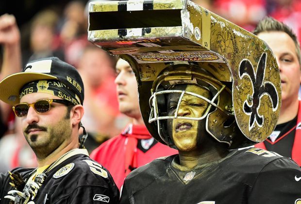 
                <strong>Der 1. Spieltag der neuen NFL-Saison</strong><br>
                Die Fans der New Orleans Saints sind durch ihre extravaganten Outfits bekannt. Auch in Atlanta lassen sie sich sehen.
              