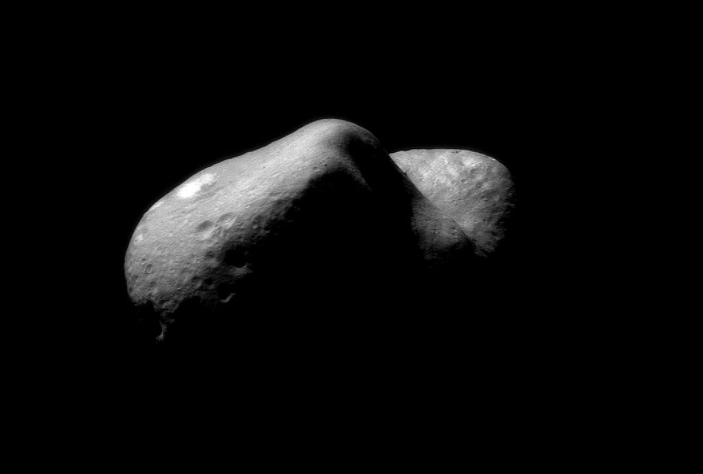 Am einfachsten dürfte es sein, Asteroiden auszubeuten, deren Weg regelmäßig nahe der Erde verläuft (hier der Asteroid "Eros" im Bild).