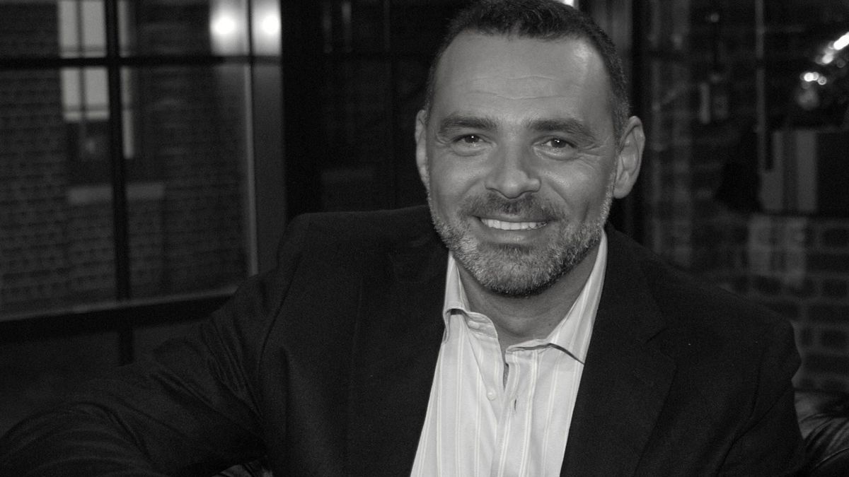 Der langjährige "Marienhof"-Star Giovanni Arvaneh ist im Alter von nur 61 Jahren gestorben. 