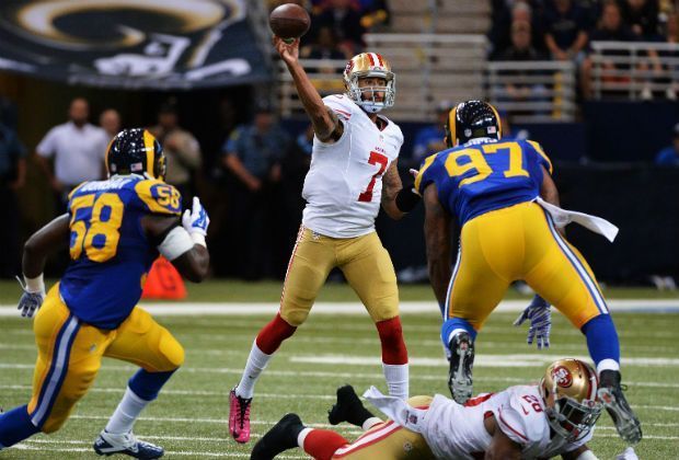 
                <strong>St. Louis Rams - San Francisco 49ers 17:31</strong><br>
                Doch Niners QB Colin Kaepernick dreht Ende des zweiten Abschnitts auf. Er wird zum Man of the Match, wirft drei Touchdowns bei 343 Yards. Kaepernik zerlegt die Rams fast im Alleingang und sichert so den 49ers, nach einer unglaublichen Aufholjagd, einen Sieg von 17:31.
              