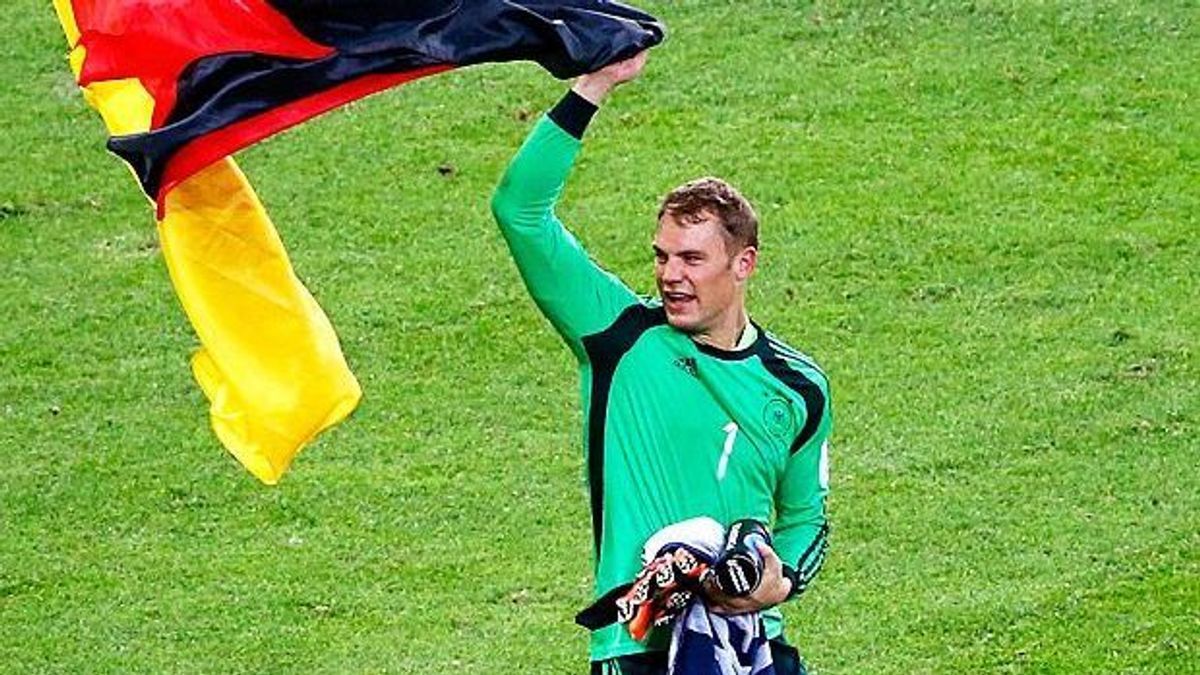 Manuel Neuer Deutschlandfahne