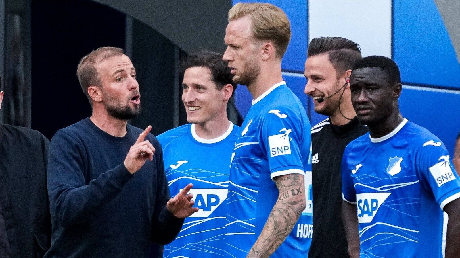 
                <strong>Platz 6: TSG Hoffenheim</strong><br>
                Ausgaben für Spielerberater im Jahr 2021: 12.826.000 Euro -Zum Vergleich - Ausgaben für Spielerberater im Jahr 2020: 17.210.000 Euro
              