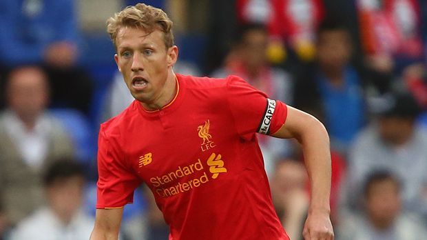 
                <strong>Lucas Leiva</strong><br>
                Lucas LeivaZuletzt bei: FC LiverpoolAlter: 30 JahrePosition: Zentrales MittelfeldIm Gespräch bei: Newcastle United
              