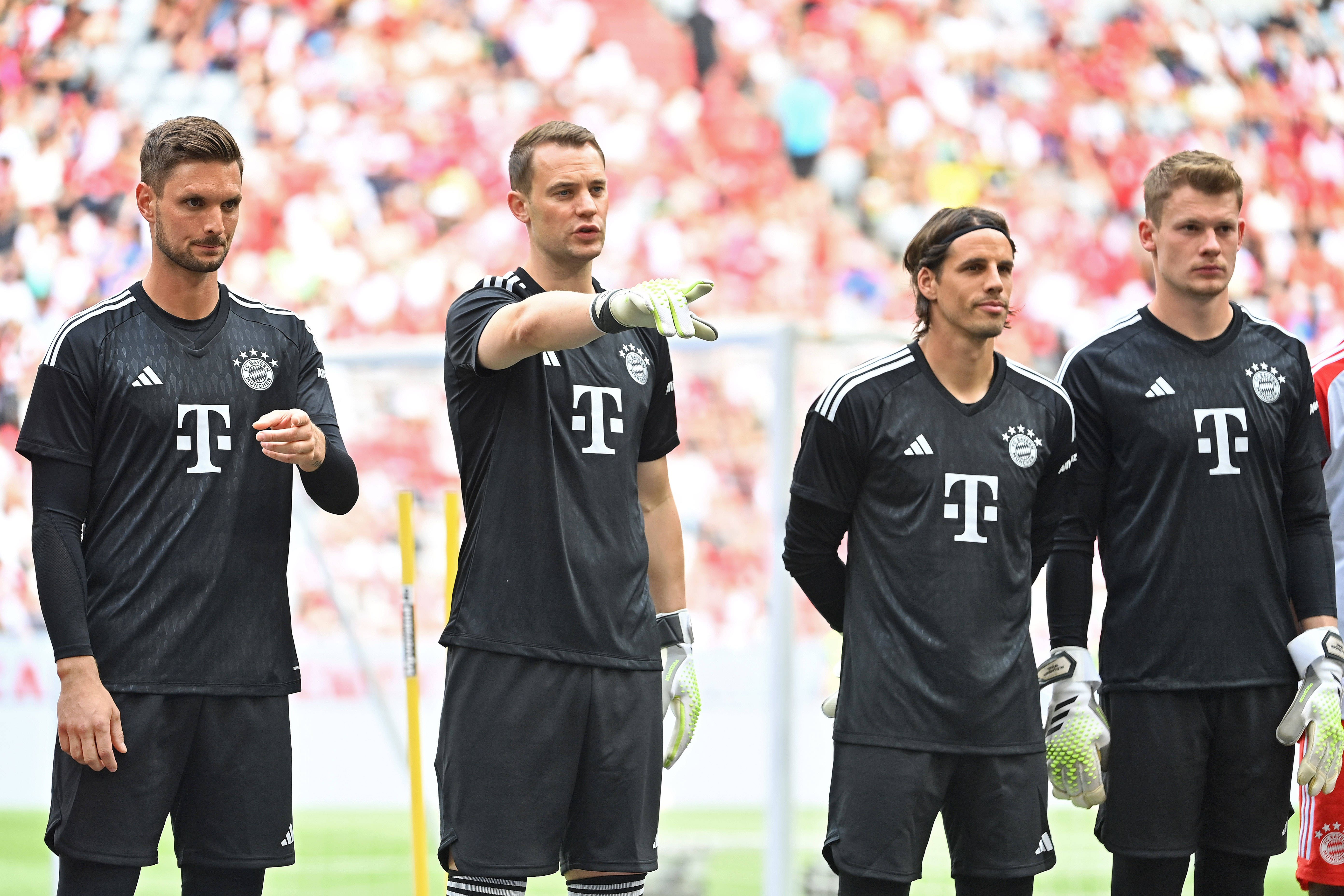 FC Bayern München Und Manuel Neuer: Der FCB Läuft Gefahr, Sich Massiv ...