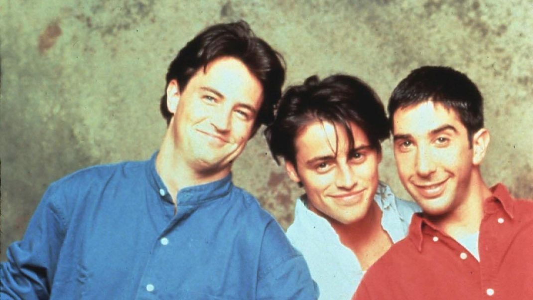 Coole Clique, lässige Looks: Chandler (Matthew Perry), Joey (Matt LeBlanc) und Ross (David Schwimmer).