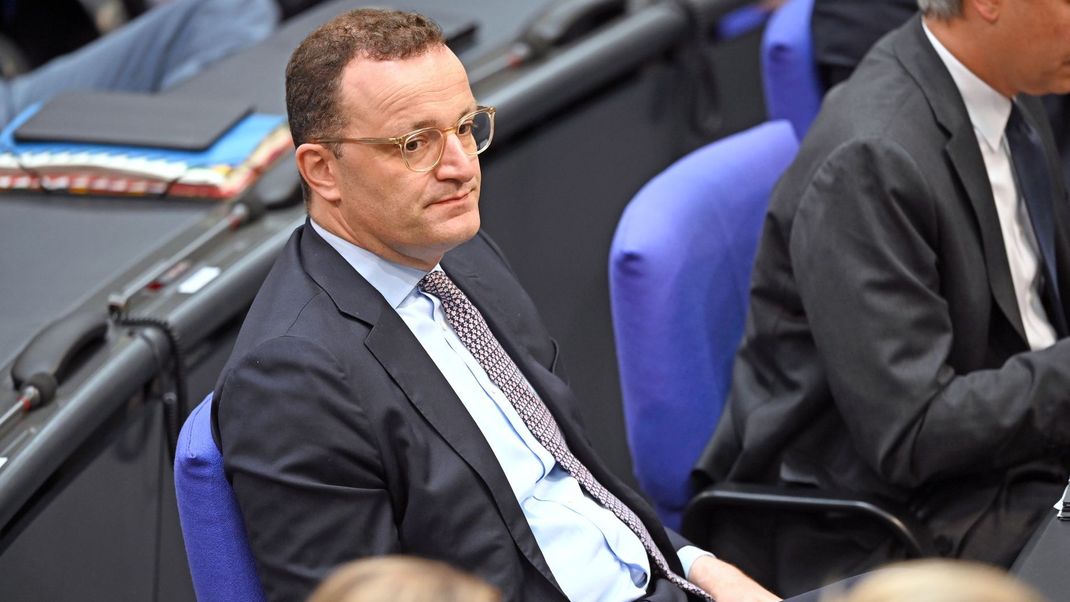 Jens Spahn steht mal wieder in der Kritik.