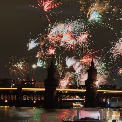 urn:newsml:dpa.com:20090101:250101-911-001099
