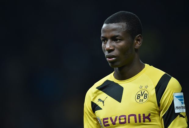 
                <strong>Adrian Ramos</strong><br>
                Ramos musste mit Hertha BSC nach der verlorenen Relegation gegen Fortuna Düsseldorf nach der Saison 2011/2012 den Abstieg in die Zweite Liga verkraften. Insgesamt spielte der Kolumbianer 65 Mal für Berlin in der Zweitklassigkeit.
              