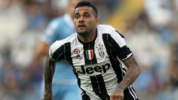 
                <strong>Platz 8 - Dani Alves (Juventus Turin): 3,5 Millionen Euro</strong><br>
                Platz 8 - Dani Alves (Juventus Turin): 3,5 Millionen Euro
              